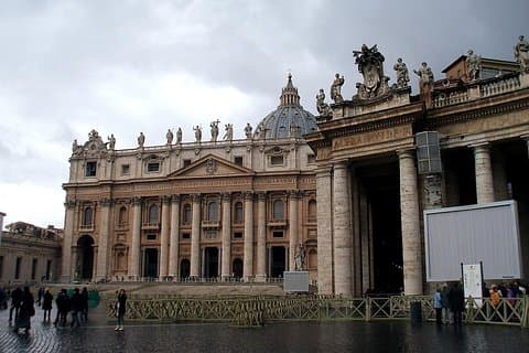 St Peter Basilica Dome climb with easy lift acces