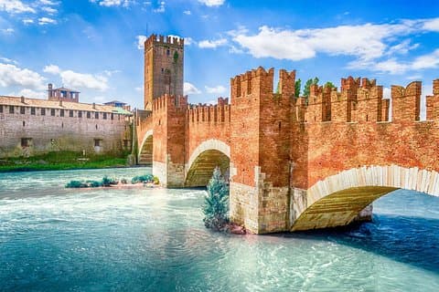 Private Direct Transfer From Milan to Verona, English Speaking Driver