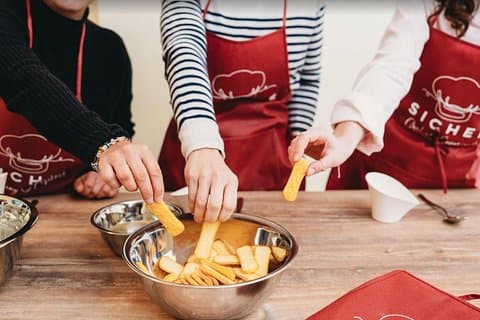 Florence Pasta, Sauces & Tiramisu Class: Small Group Experience