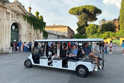 Rome City Highlights Golf Cart Ride with Private Guide Option