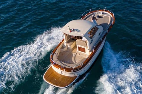 Sparviero Maresca
28 Fts - max 5 pax