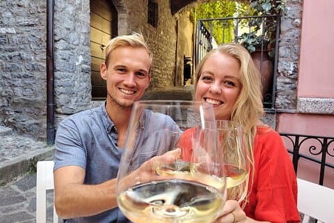 Varenna: guided Walking Tour with Wine & Food tasting