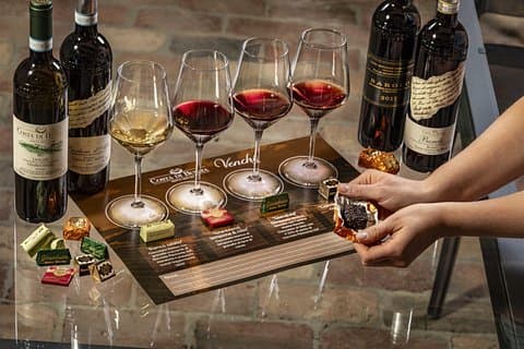 Wine & Chocolate Experience in Monforte d'Alba
