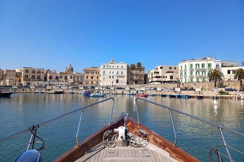 Boat Trips in Bari from 90 Minutes