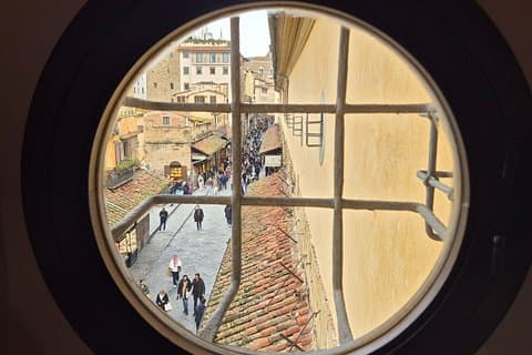 Vasari Corridor and Uffizi Gallery Exclusive Tour