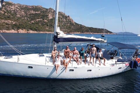 15m sailing boat excursion with Lunch included in Alghero