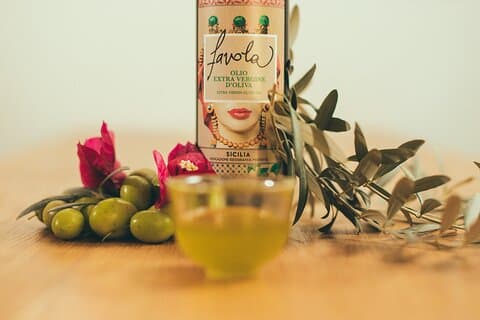 Olive oil tasting in Syracuse, Sicily - Evoo Tour
