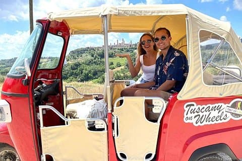 Tuscany wine tour by tuk tuk for 2