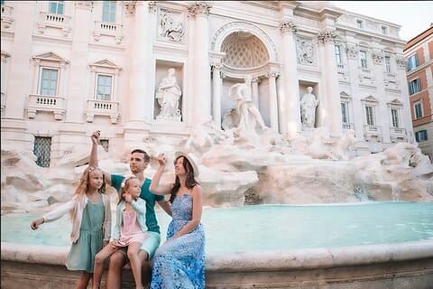 trevi fountain