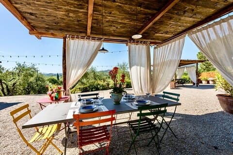 Tuscan Cooking Class with Pasta, Tiramisu & Local Wine