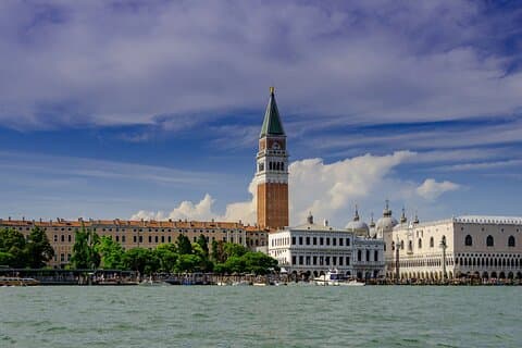 Direct transfer from Punta Sabbioni to San Marco with ISLANDS TOUR