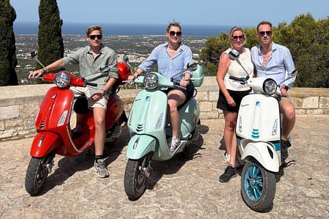 By Vespa among the trulli: Alberobello, Locorotondo and Selva di Fasano