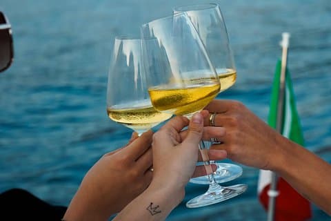 Lake Como Sunset Private Boat Tour Cruise with Aperitivo