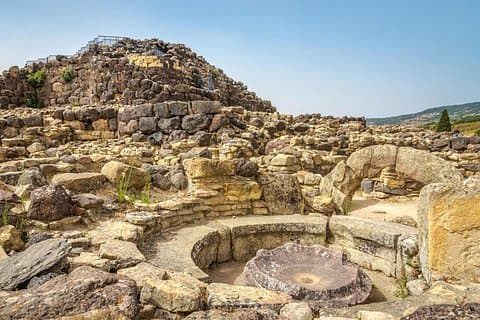 Cagliari: Barumini Unesco Heritage, Casa Zapata and Giara Park