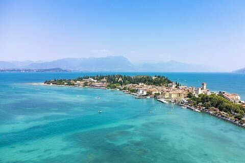 Semi-Private Verona & Lake Garda Tour from Venice & Treviso