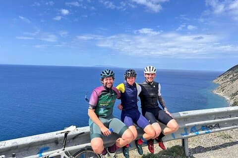 Discover the Island of Elba by Road Bike with Guide and Assistance