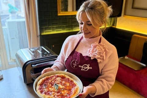 Naples Certified Pizza & Tiramisu Class Drink and Appetizer