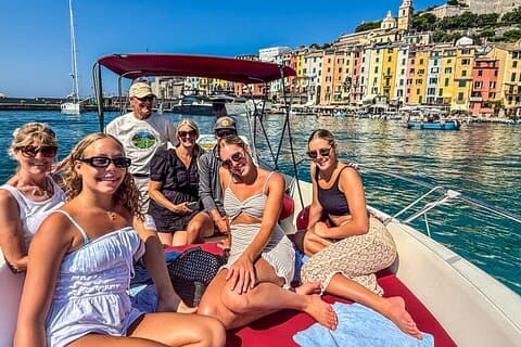 boat tour
