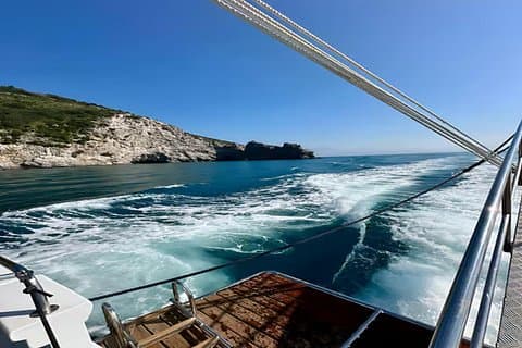 Scenic Amalfi Coast Cruise from Salerno: Amalfi and Hidden Bays