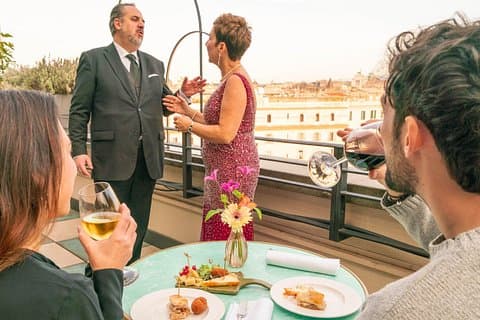 An intimate opera concert: a soprano and tenor will stand only a few feet away from you and serenade you with the best arias and love duets from the Italian opera repertoire
