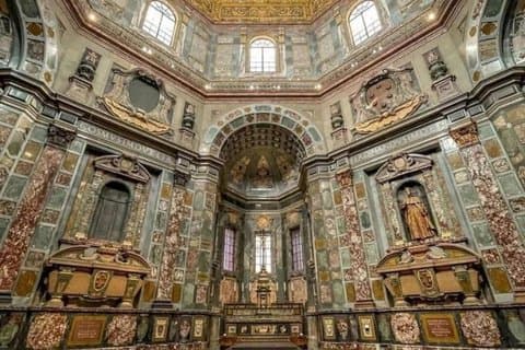 Semi-Private Michelangelo Experience David and Medici Tombs