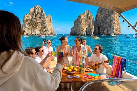 Capri Signature Boat Tour from Amalfi with Time on Land