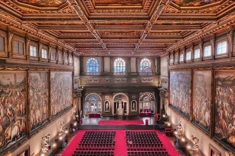 Florence: Palazzo Vecchio Private Tour & Medici Secret