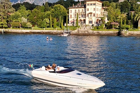 Villa Balbianello Gardens and Scenic Lake Como Private Boat Tour