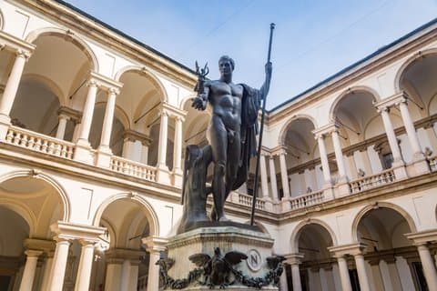 Brera District Walking Tour and Pinacoteca di Brera