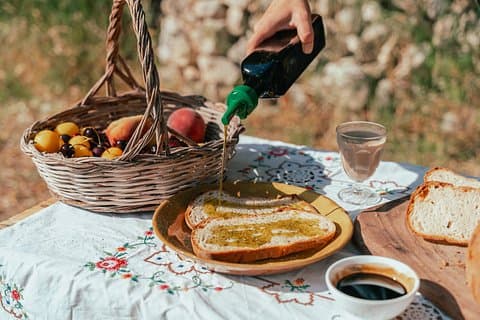 Olive Oil Tasting and Farm Tour in a Regenerative Sicilian Farm