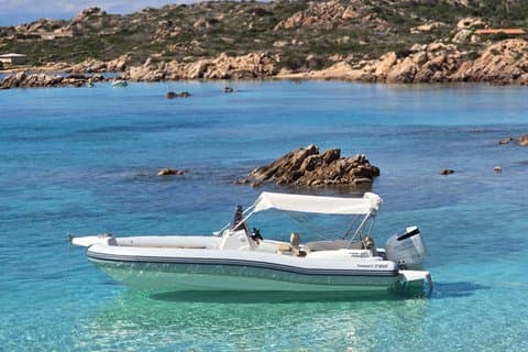 Daily Private Boat Tour in the La Maddalena Archipelago