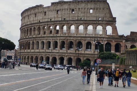 Exclusive Colosseum Private Tour with Arena Access Up to 9 Guests