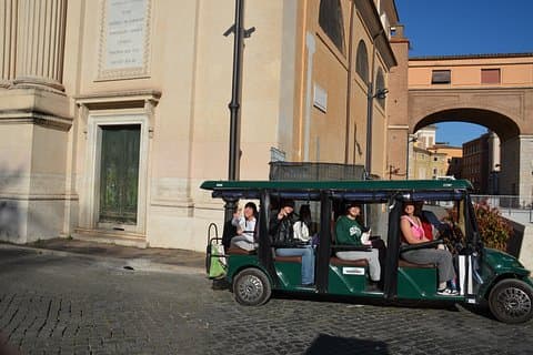 Private Golf Cart Tour of Rome’s Top Attractions