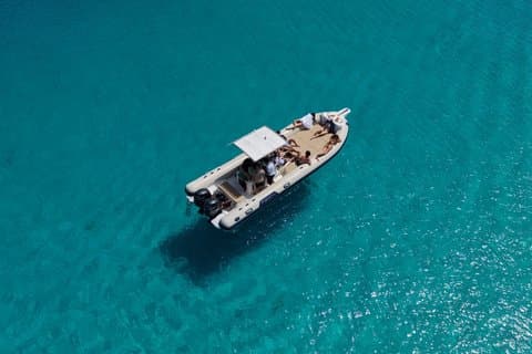 Full Day Tour Egadi Favignana and Levanzo with Lunch and Aperitif
