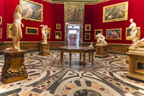 Uffizi Gallery Fast Track Audio Guide or Small Group options
