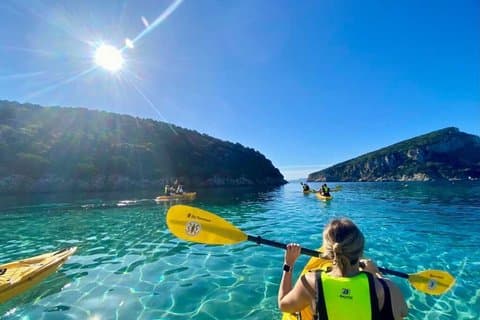 Golfo Aranci : Kayak tour with aperitif & dolphin sighting, small group