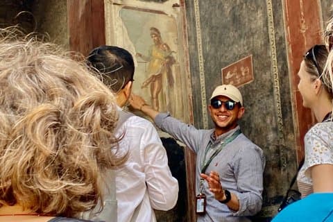 Pompeii Small Group Tour Avoid the Crowds with Local Guide