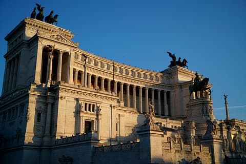 Rome: Vittoriano Panoramic Terrace & Palazzo Venezia Access