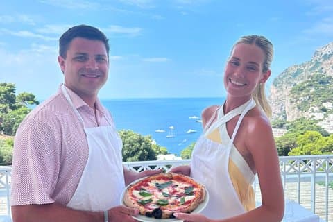 Small Group Capri Pizza Making Class, Tiramisu, Wine and Sea View