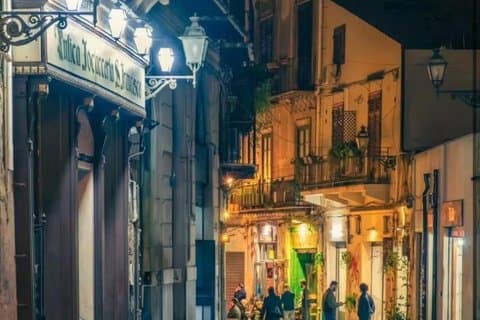 Palermo by Night Ghost Stories, Wine and Street Food