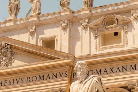 Private Saint Peter’s Basilica Tour + Optional Dome & Tombs