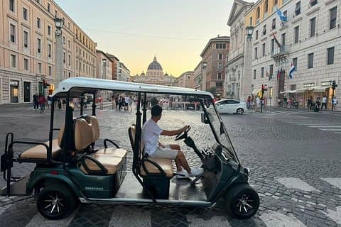 Tour by Cart Rome : Private VIP Golf Cart Tour in Rome
