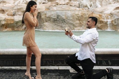 Rome: Your Own Private Photoshoot at the Trevi Fountain