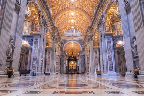 St. Peter's Basilica Priority Entrance with Audio Guide