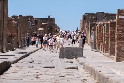 Rome Pompeii and Royal Palace of Caserta Guided Day Trip