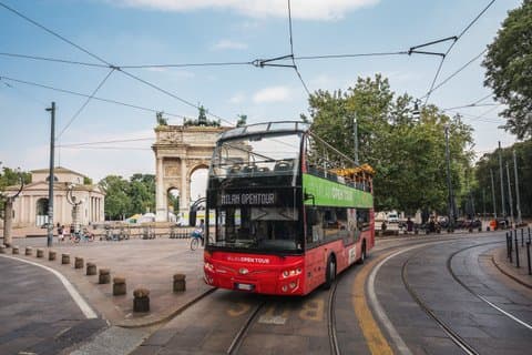 Gray Line Milan Hop-On Hop-Off Tour with Audio Guide