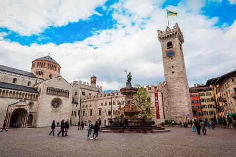 Trento Scavenger Hunt & Highlights Self-Guided Walking Tour