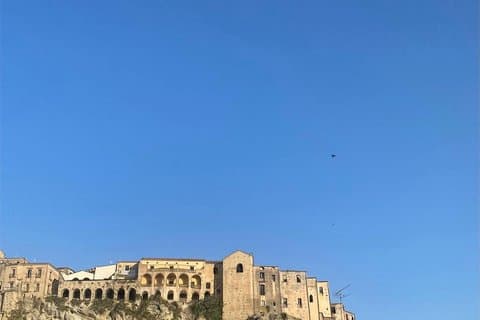 Historical account of the medieval arches of Tropea
