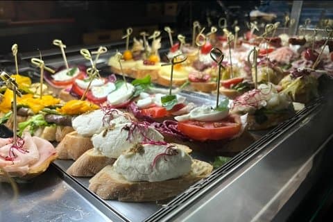 Venice Like a Local: Jewish Ghetto Food, Wine and Cicchetti