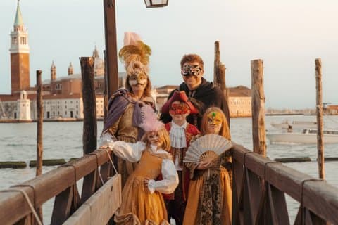 Venice: Private Photoshoot with a Local Photographer